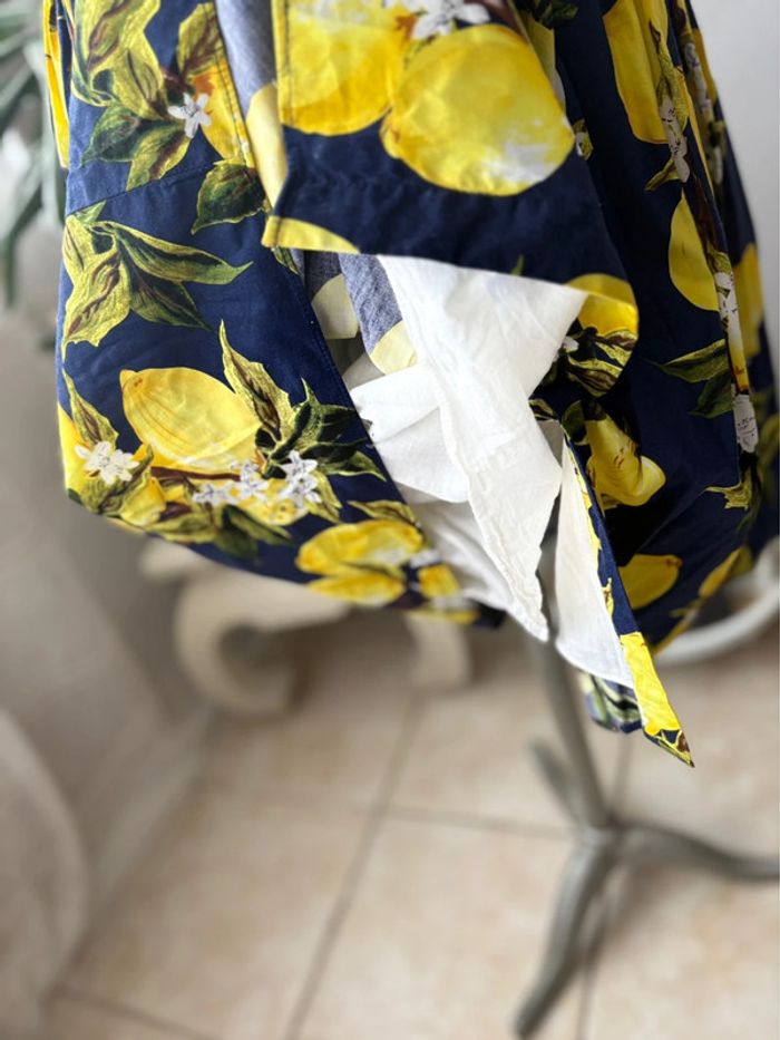 Robe motif citron 🍋 jupon évasée - portée 1 fois - taille 40/L - en très bon état - photo numéro 5