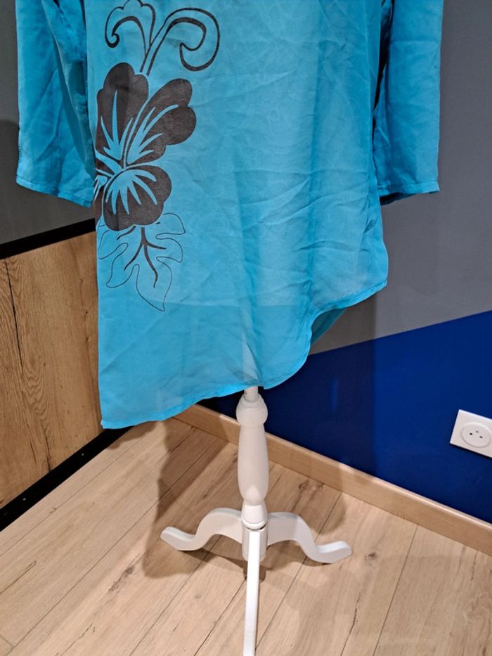 Tunique bleu transparent 3 suisses taille 38 peu être utilisé pour la plage - photo numéro 3