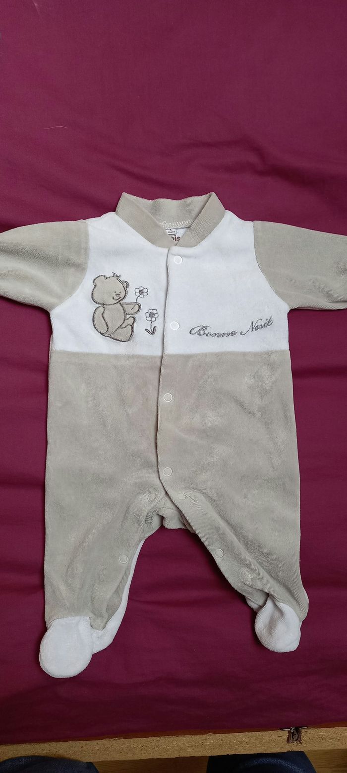 Lot de pyjamas 3 mois garçon - photo numéro 4
