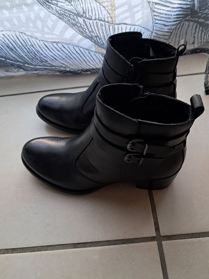 Bottine noire - photo numéro 4