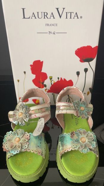Sandale cuir Laura Vita neuve