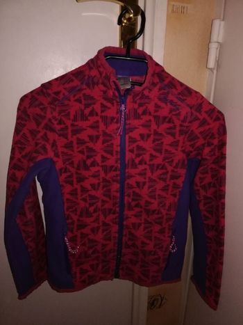 Gilet polaire fille 8ans.