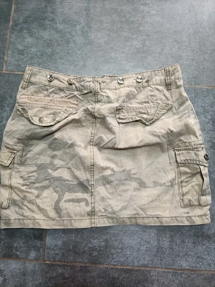 Jupe style militaire - photo numéro 2