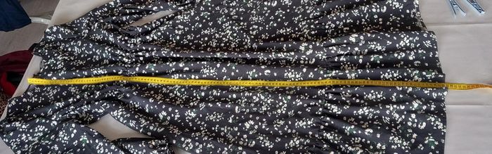 Robe longue motifs fleurie taille 40/42 - photo numéro 8