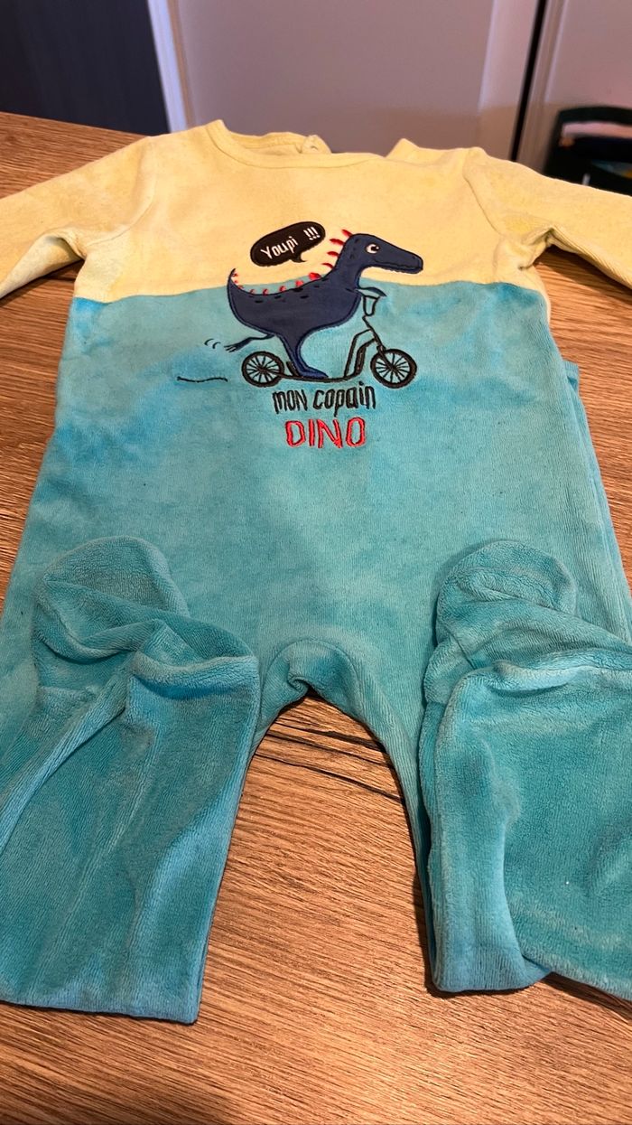 Pyjamas bébé - photo numéro 2