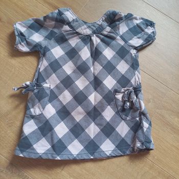 Robe à carreaux 12 mois