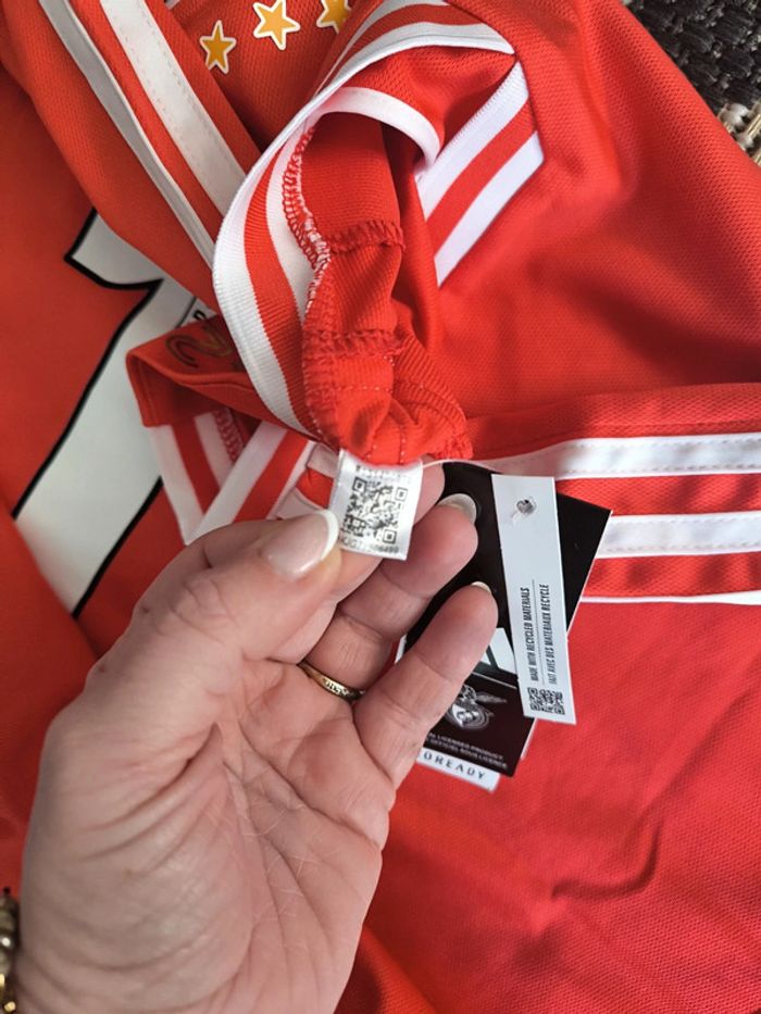 T shirt foot taille L Adidas domicile benfica neuf - photo numéro 7