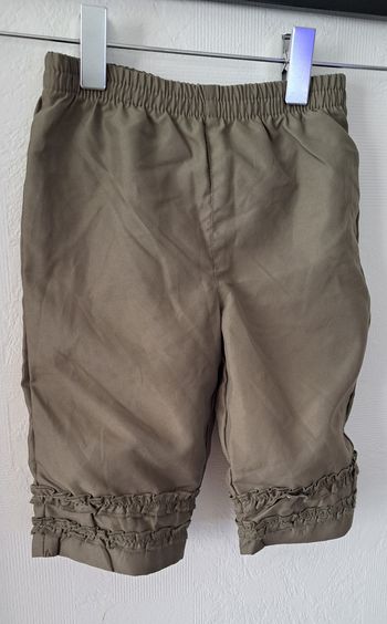 Pantalon Kaki neuf 6 mois