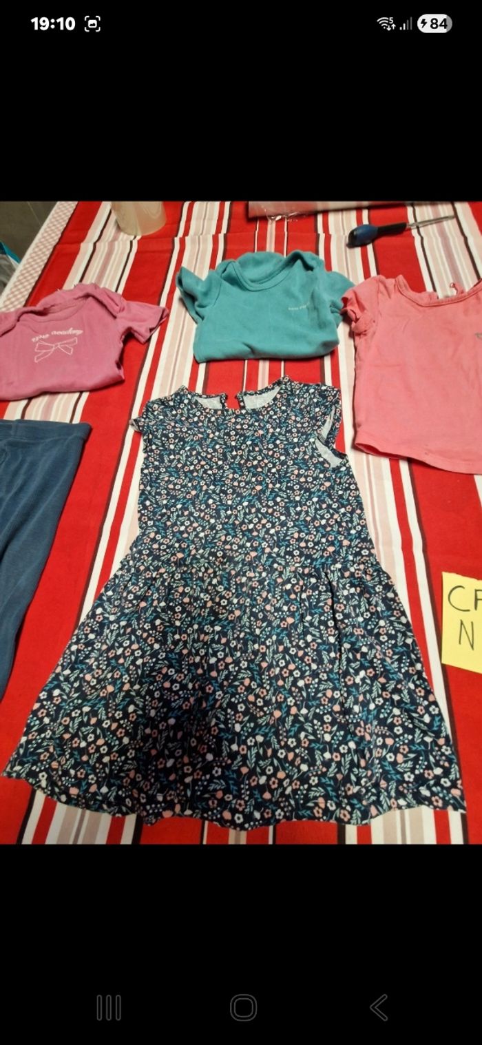 Lot vêtements 18 mois fille - photo numéro 3