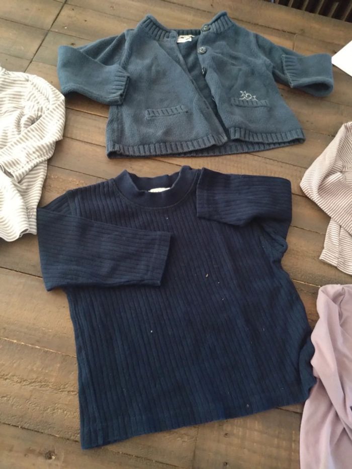 Ensemble gilet , sous pull t 2 ans - photo numéro 3
