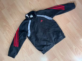 Jolie veste de survêtement Adidas T. 5-6 ans/116 cm garçon TBE