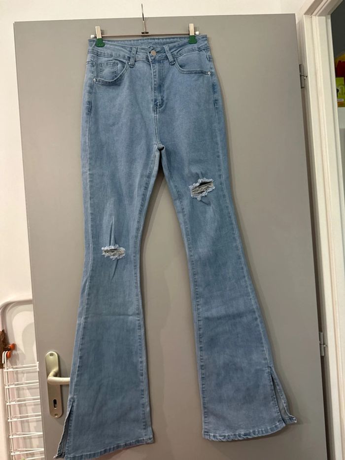 Jean à trou pattes d’eph taille S