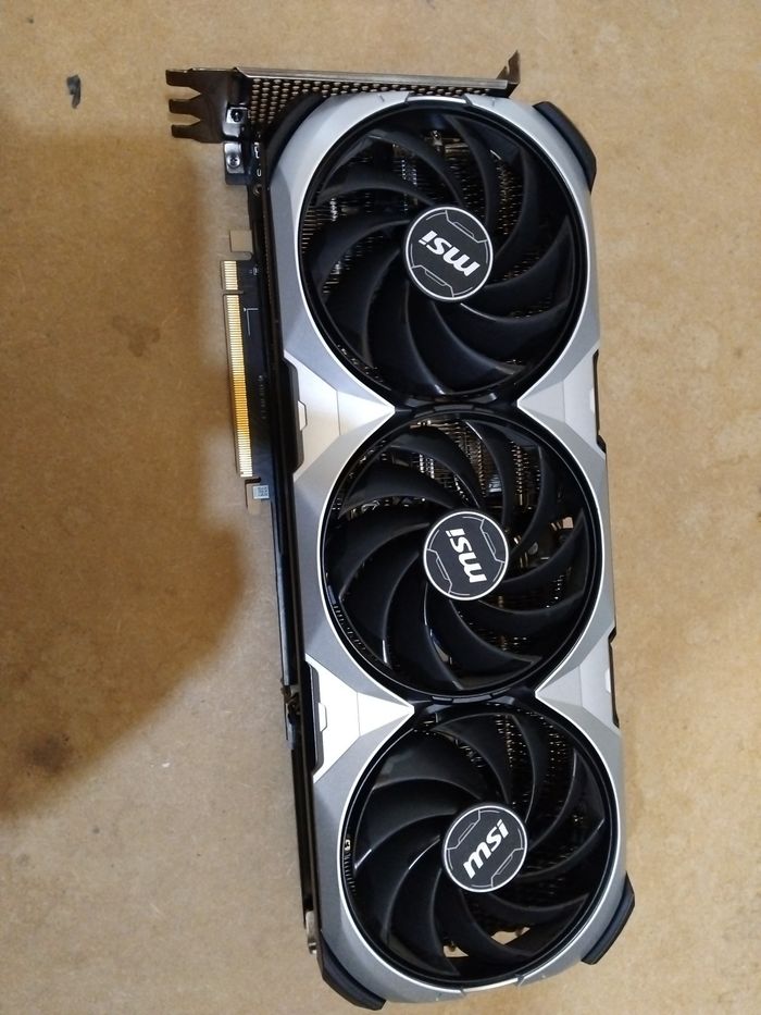 Carte graphique ASUS ROG Astral GeForce RTX 4090 - photo numéro 3