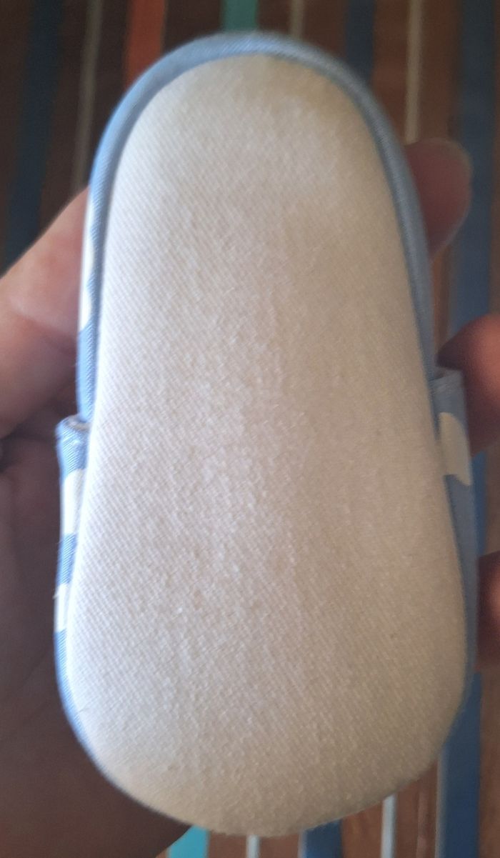 Chaussons bébé - photo numéro 3