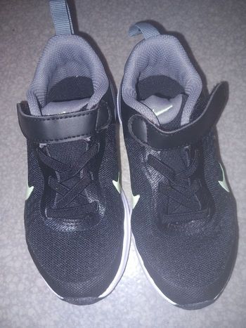 Basket nike révolution 7 (PSV)
