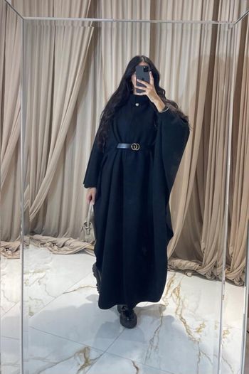 Magnifique cape avec ceinture neuve avec étiquette 🏷 