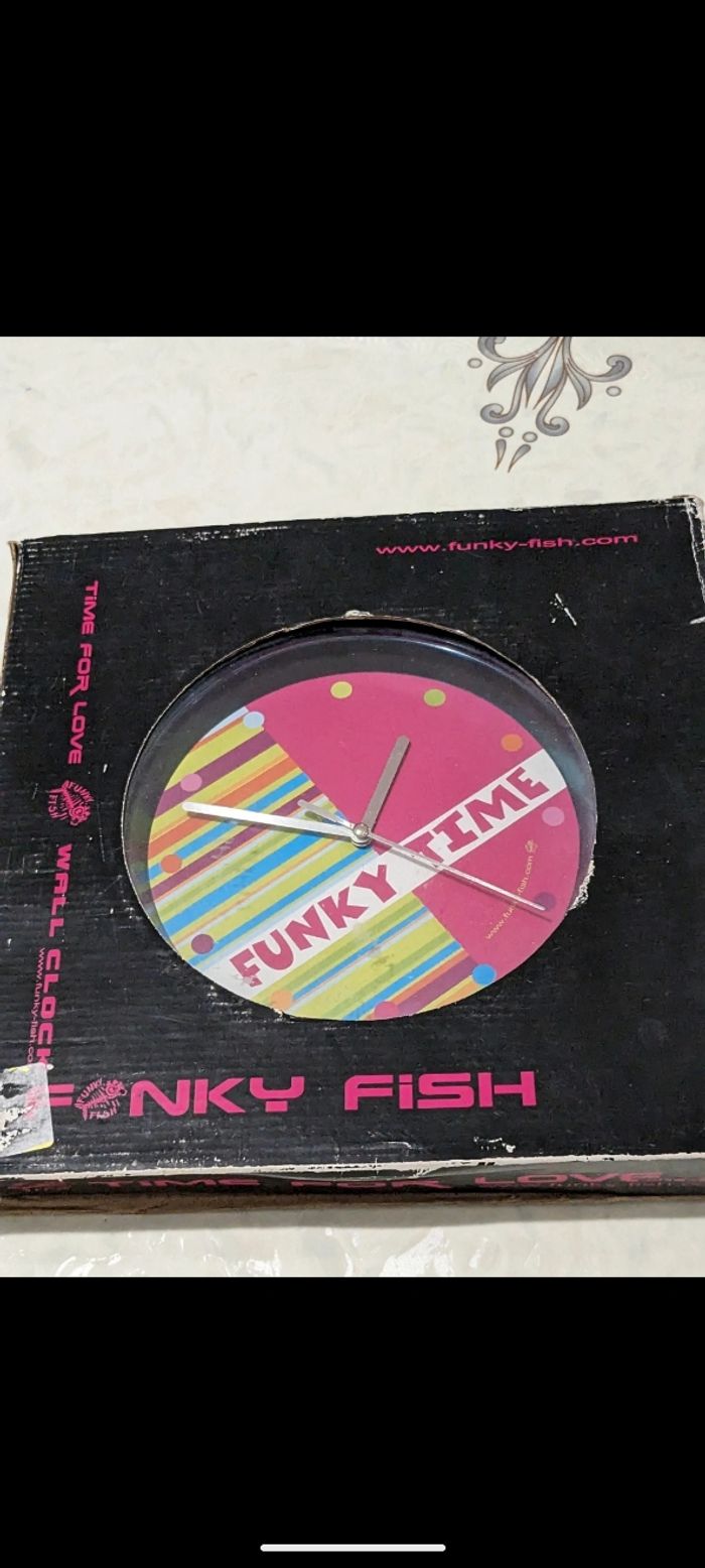 Magnifique Horloge Vintage Funky Time. - photo numéro 9