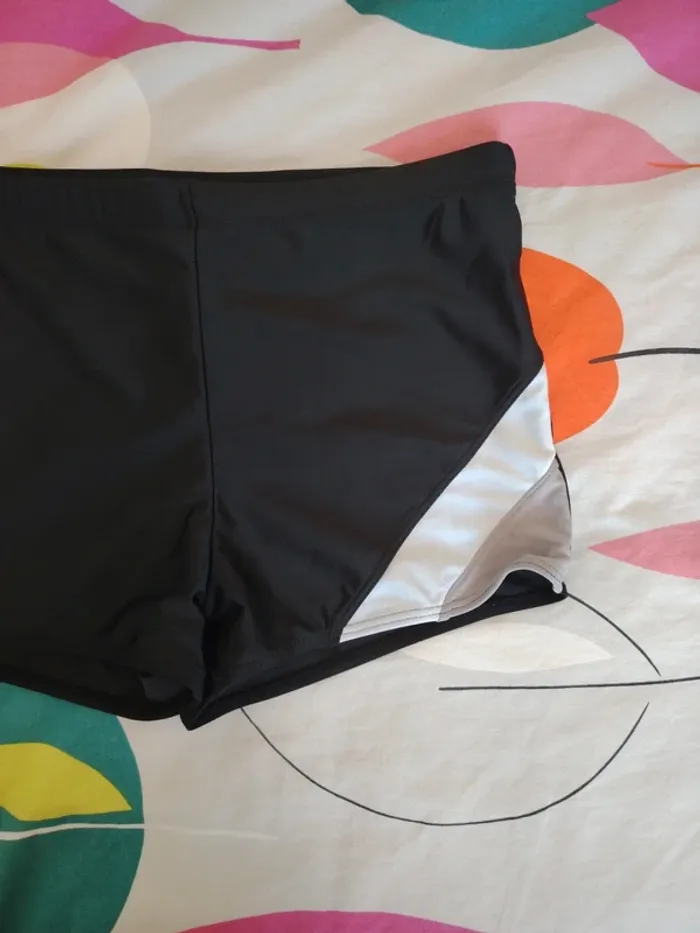 Maillot de bain Swind taille M - photo numéro 3