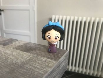 Figurine mini blanche neige