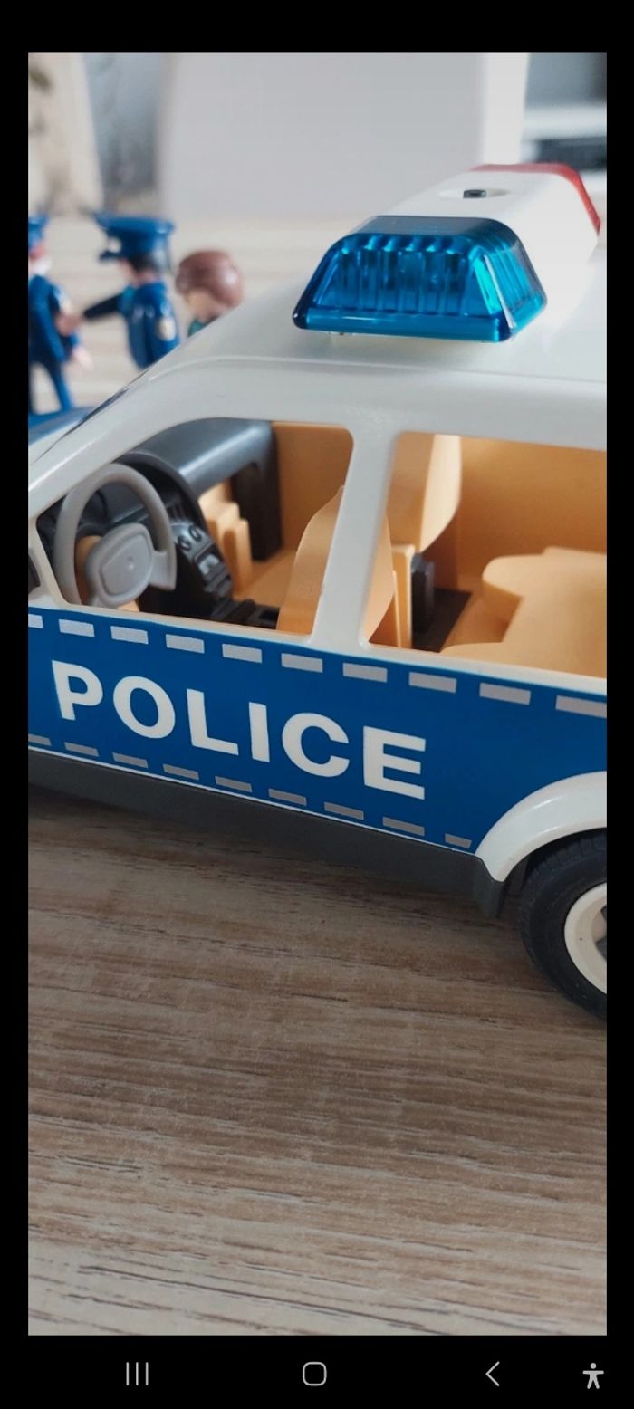 Voiture de police playmobil - photo numéro 2