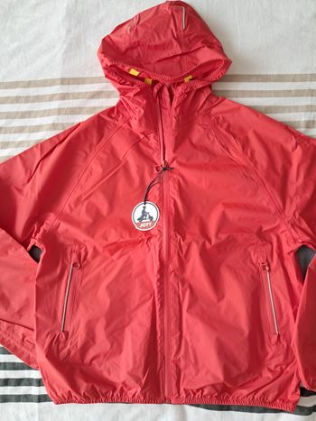 Coupe vent Jott rouge taille S neuve