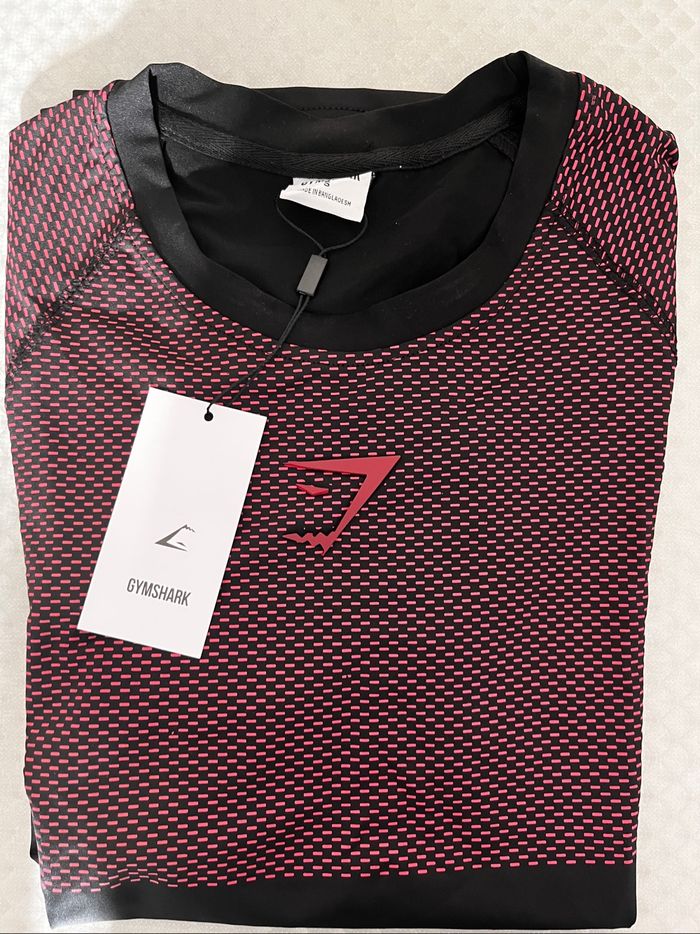 Gymshark onyx V5