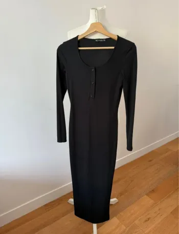 Robe noire S/36