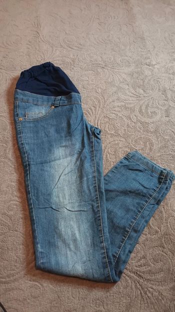 Pantalon jeans bleu léger de grossesse taille 1