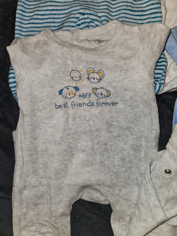 Lot de 5 pyjamas - photo numéro 4