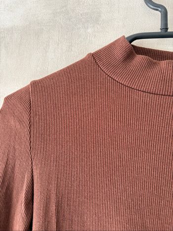 Pull col roulé