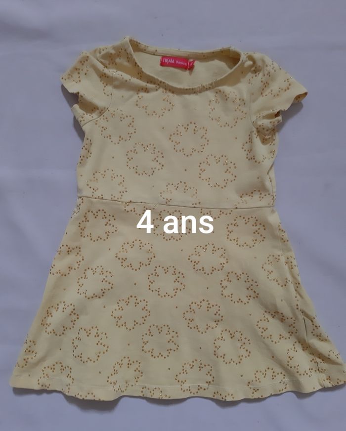 Robe d'été jaune - motifs pailletés - Tissaïa - 4 ans - photo numéro 1