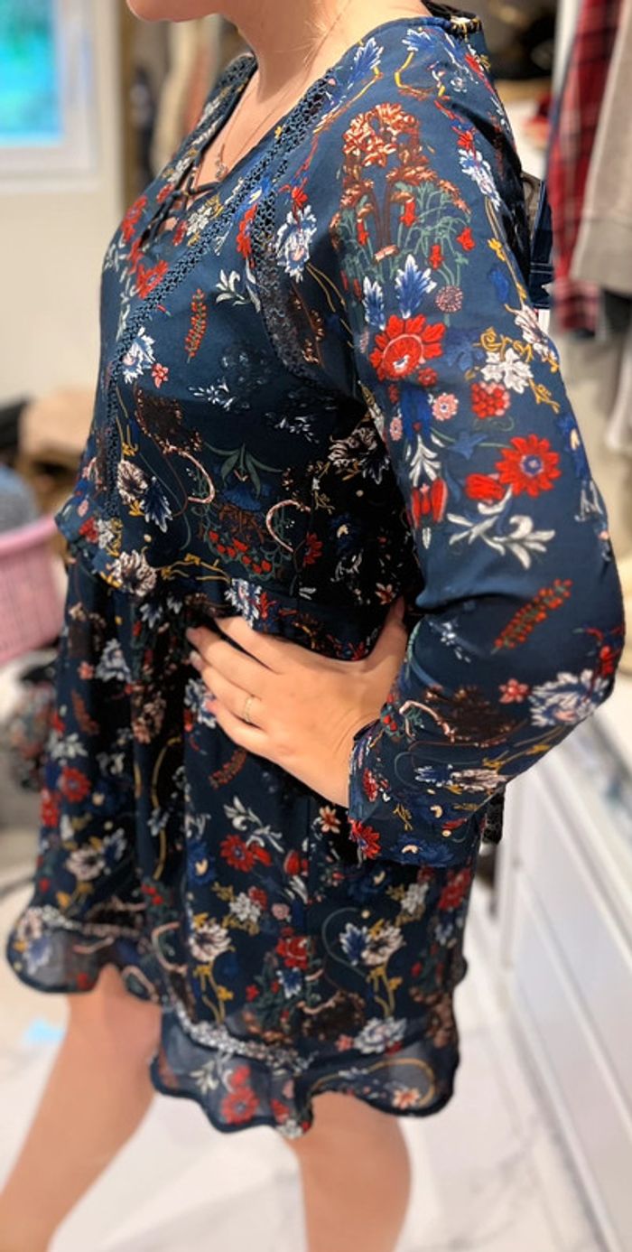 Robe femme taille 36 38 S M marque kilky fleurs voilage - photo numéro 4