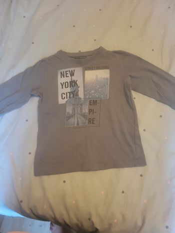 T-shirt ML 6 ans