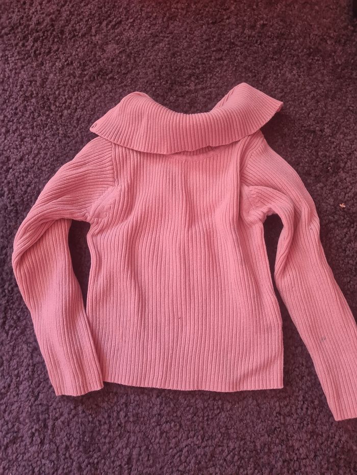 Pull rose 2ans