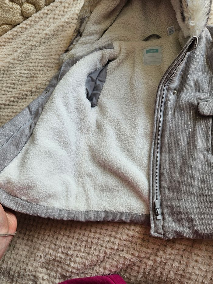 Manteau fourré 18 mois obaibi neuf - photo numéro 7