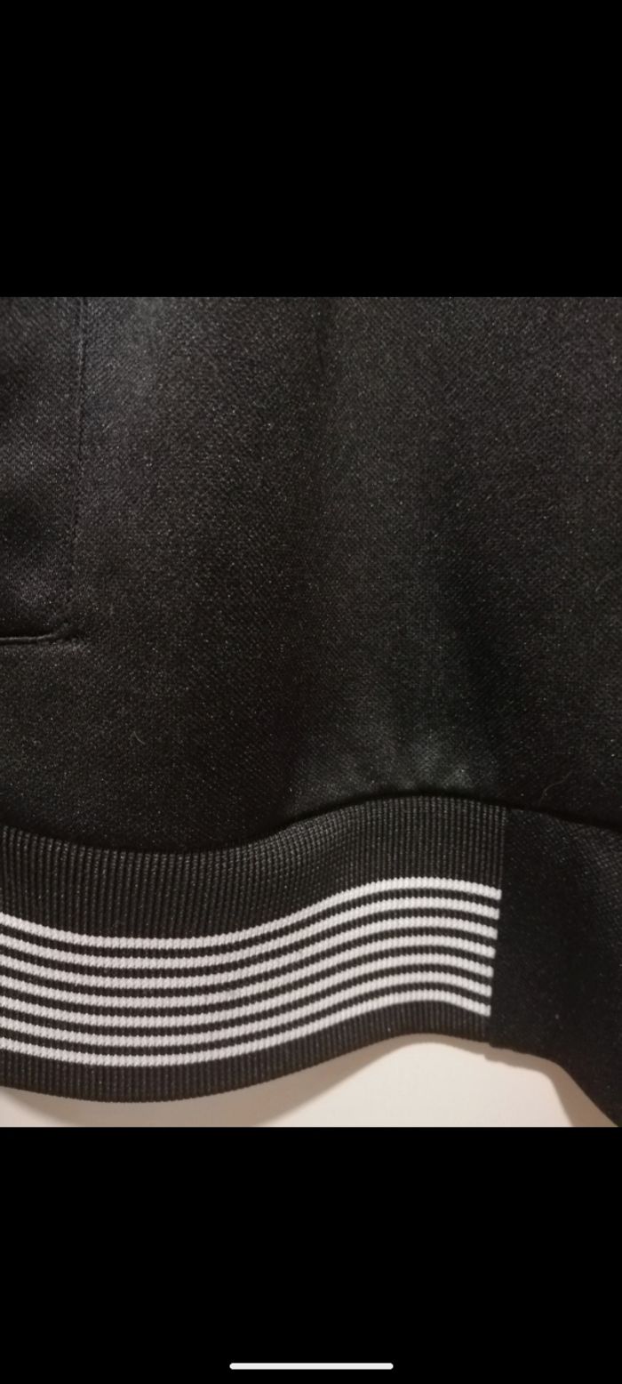 Belle veste  EAZ Emporio Armani noire. Taille M - photo numéro 9