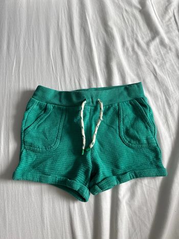 Short vert 18 mois tao