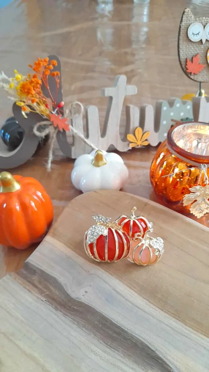 🎃 Broche citrouilles dorées neuve