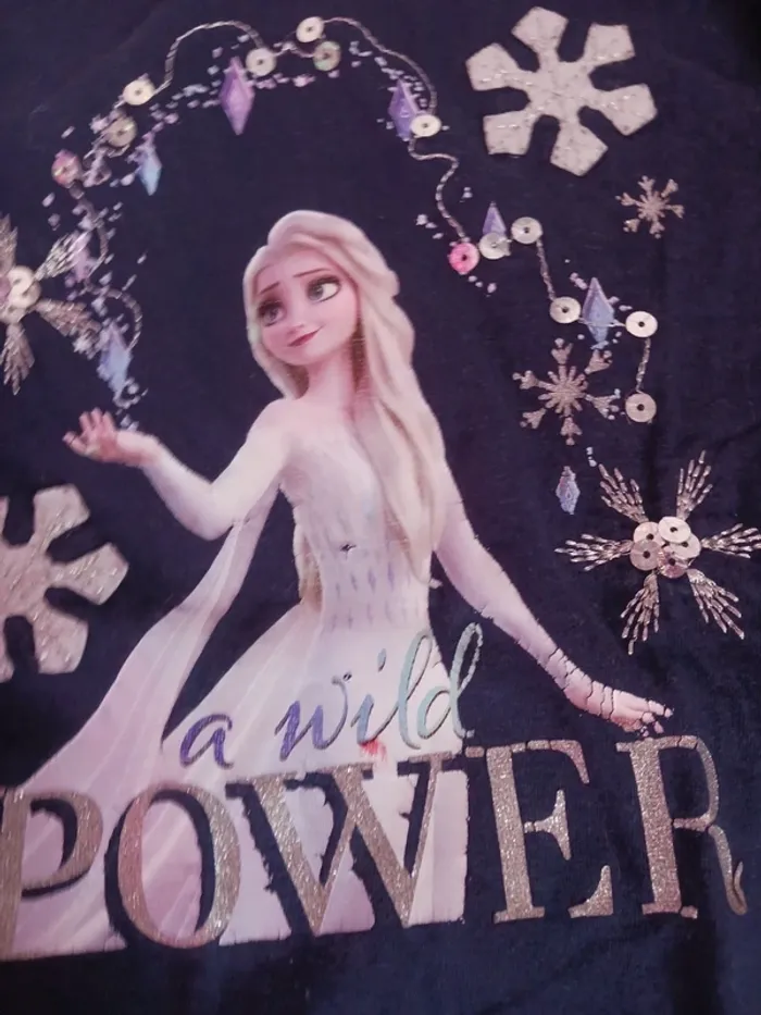 T-shirt reine des neiges 8 ans - photo numéro 2