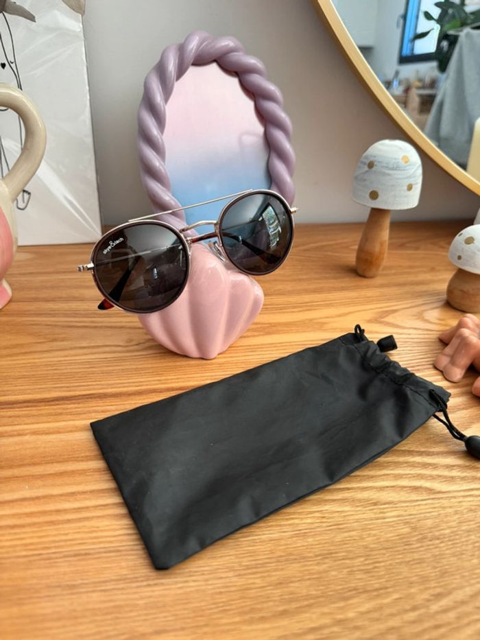 Lunettes de soleil - photo numéro 2