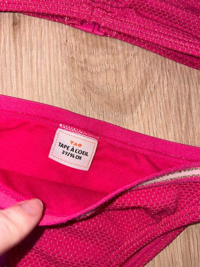 Maillot de bain 2 pièces tape à l’œil comme neuf - photo numéro 3
