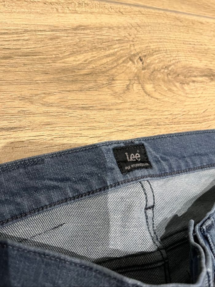 Jean Lee taille 27x32 - photo numéro 4