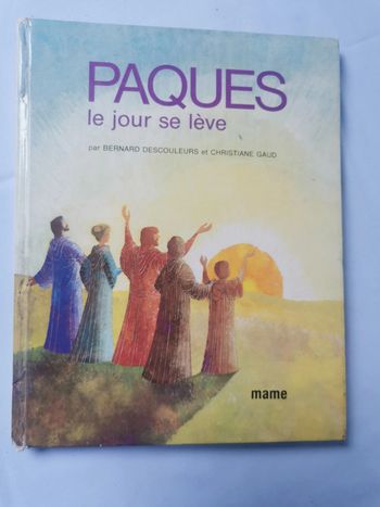 Pâques, le jour se lève, livre