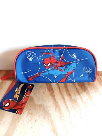 Undercover trousse Spider Man 22cm NEUF