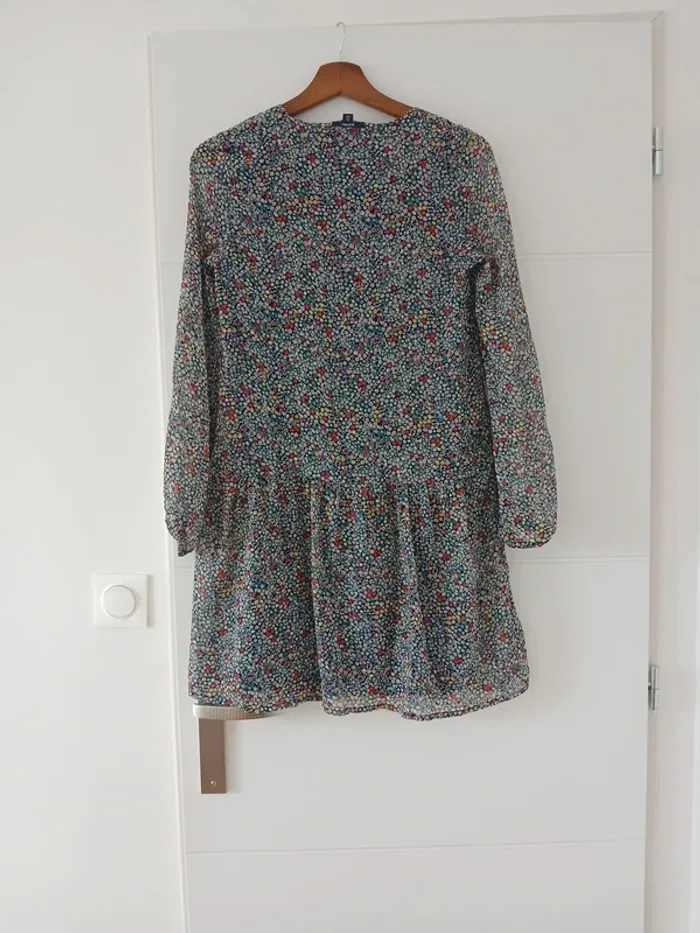 Robe et pull - photo numéro 4
