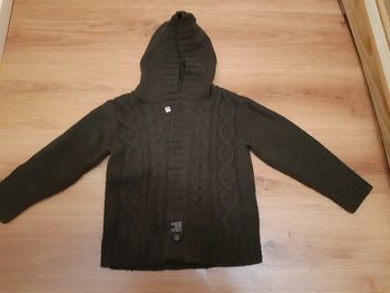 Gilet avec capuche garçon taille 5 ans