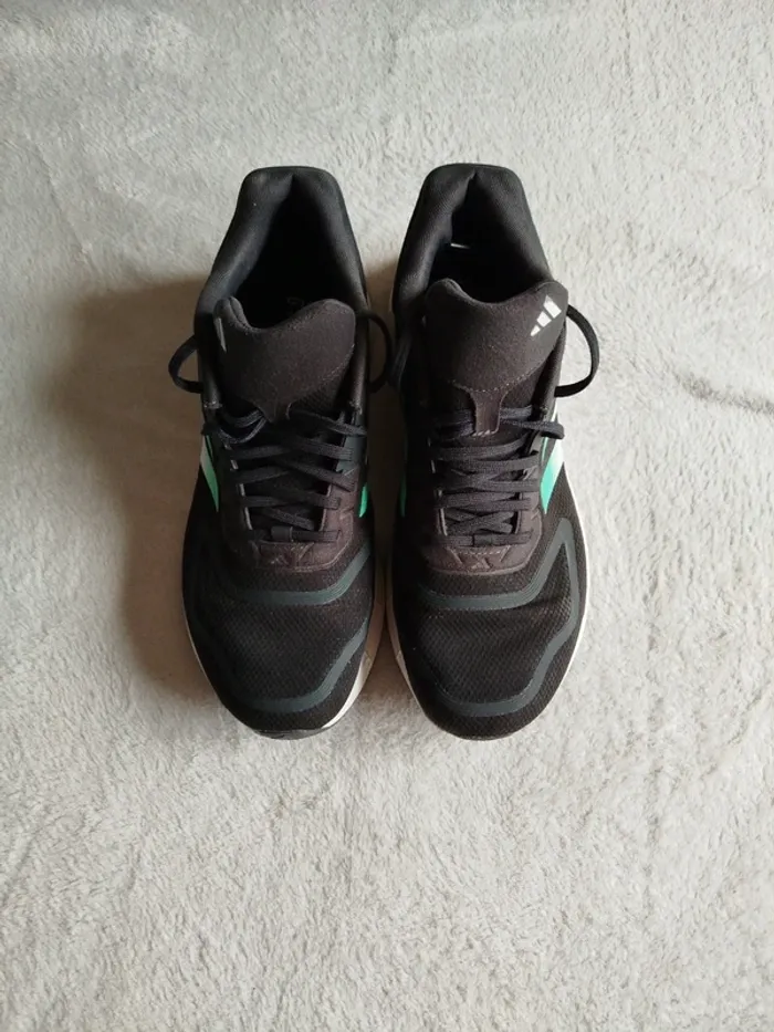 Chaussures Adidas Duramo 10 taille 44 - photo numéro 3
