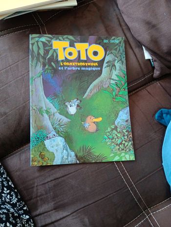 Livre Toto l'ornithorynque et l'arbre magique