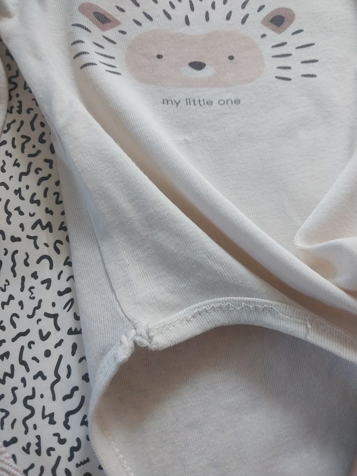 Lot de 3 bodies manches longues – Kiabi – Taille 6 mois - photo numéro 7