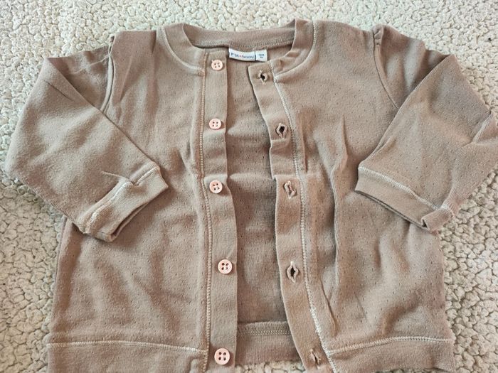 Lot de 2 vestes 18 mois - photo numéro 3